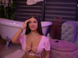 BellaNoirre Porn Show