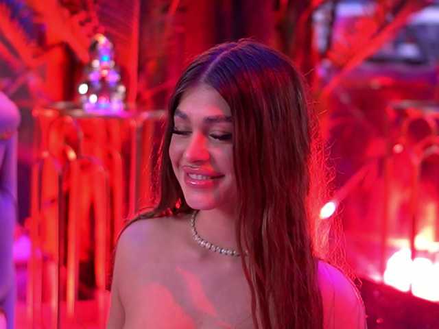 BellaNoirre from BongaCams is Freechat