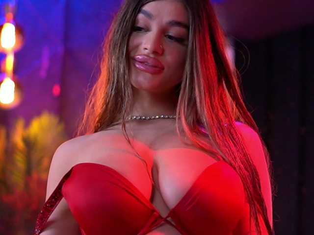 BellaNoirre's BongaCams show and profile