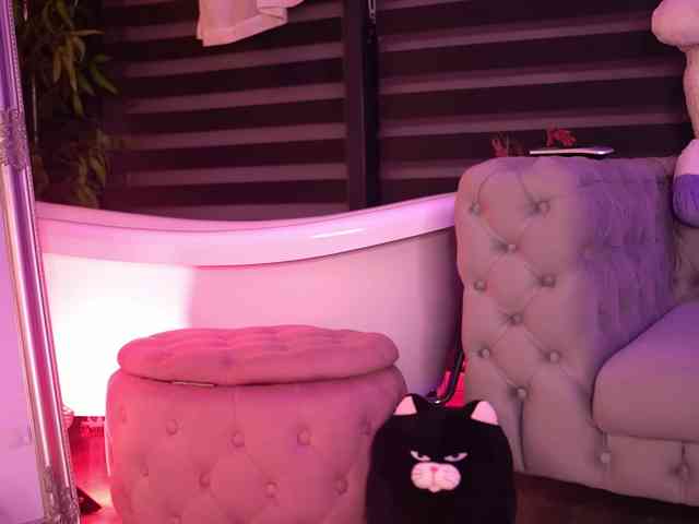 BellaNoirre BellaNoirre