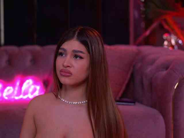 cam online BellaNoirre