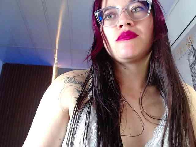 Melanniejones webcam