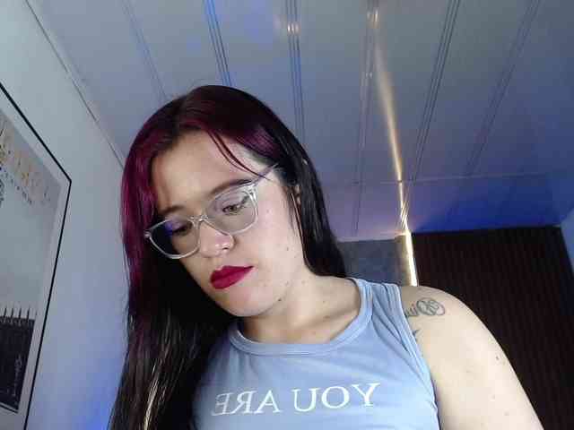 Melanniejones webcam