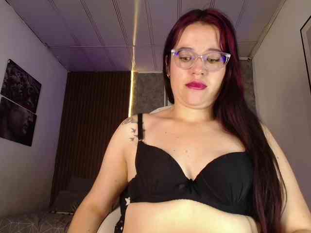 Melanniejones webcam
