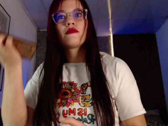 Melanniejones webcam