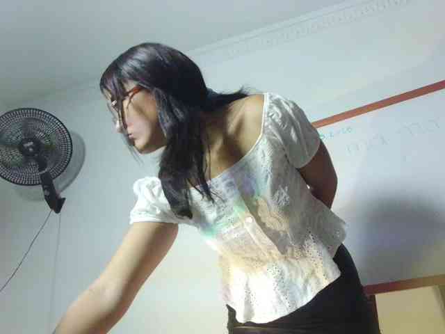 VALERYY-ROSE webcam
