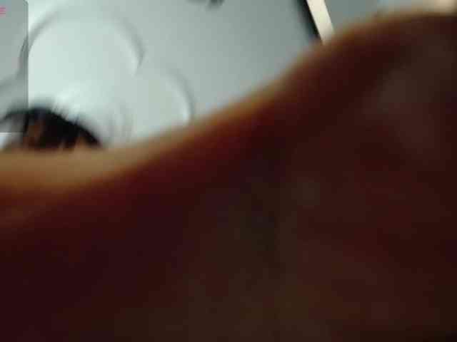 VALERYY-ROSE webcam
