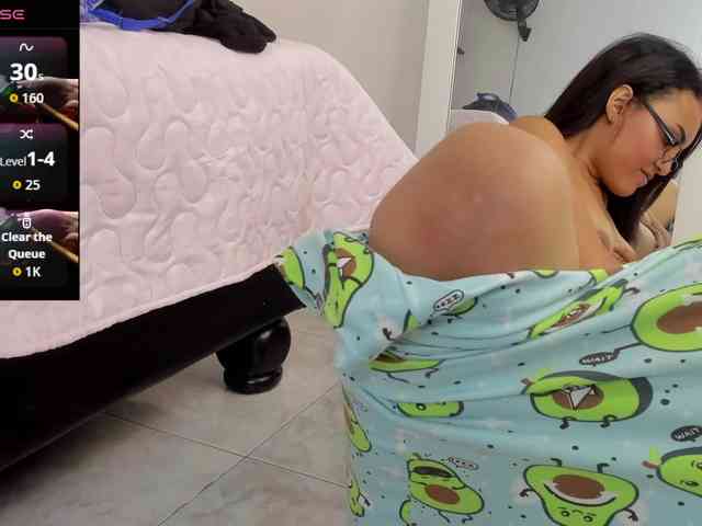 VALERYY-ROSE webcam