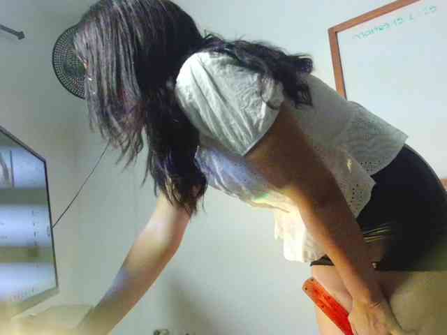VALERYY-ROSE webcam
