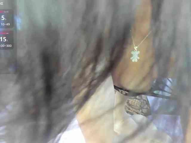 VALERYY-ROSE webcam