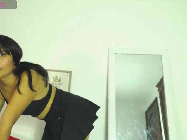 VALERYY-ROSE webcam