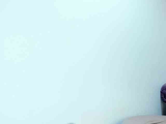 Mia-Spencer webcam