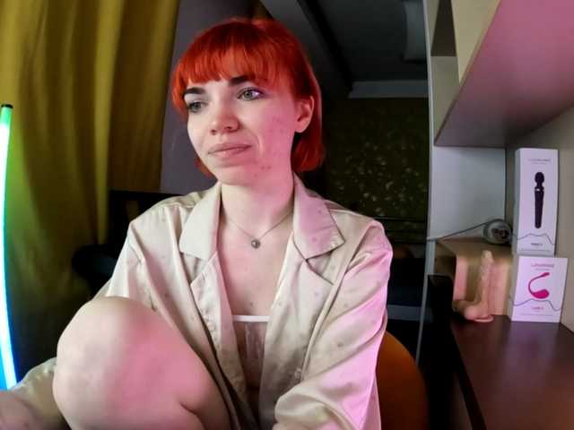 olivka-flower's BongaCams show and profile