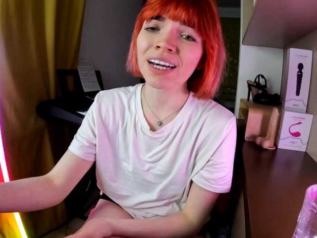 olivka-flower's BongaCams show and profile