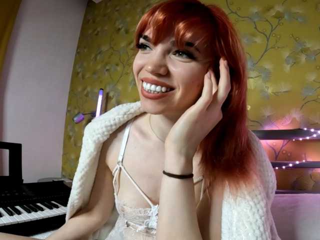 olivka-flower's BongaCams show and profile