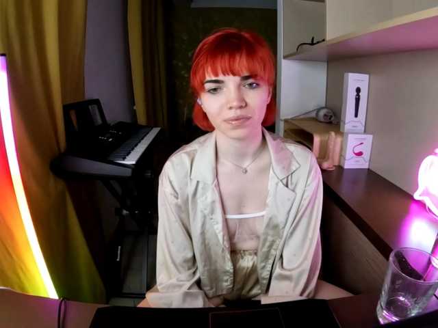 olivka-flower's BongaCams show and profile