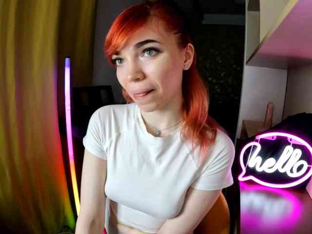 olivka-flower Live Webcam on BongaCams