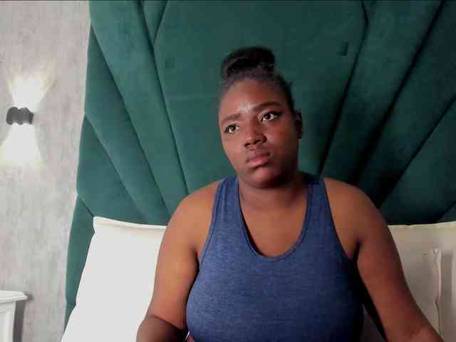 Scarlet-coleman webcam