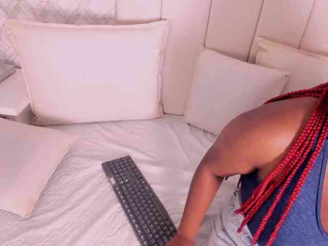 Scarlet-coleman webcam