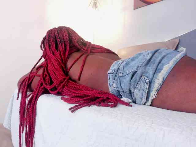 Scarlet-coleman webcam