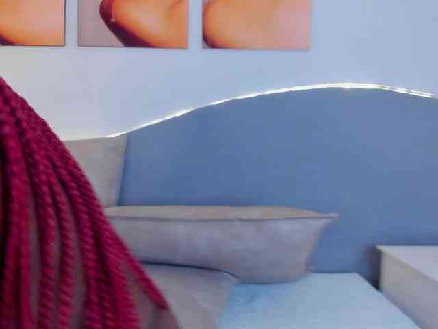 Scarlet-coleman webcam