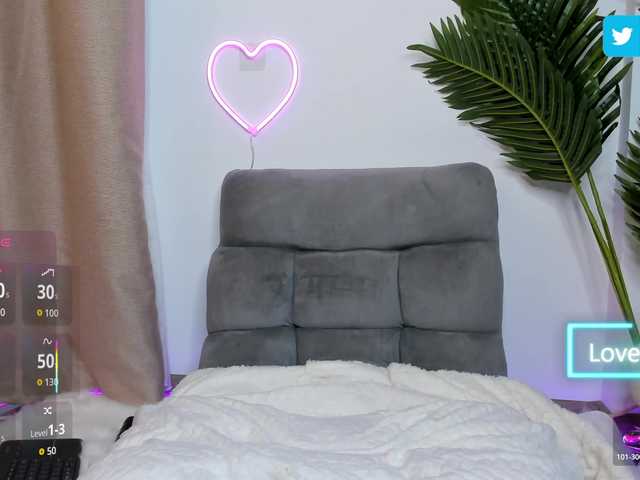 Eire-Spencer's BongaCams show and profile