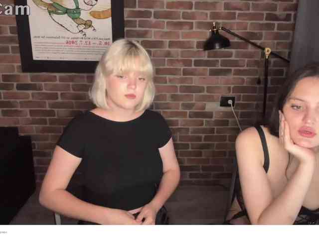 chatroom porn 2Pizda