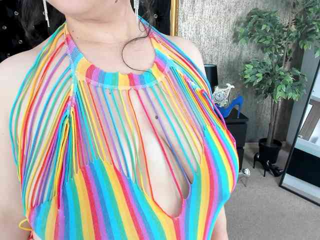 AnneMarieJones webcam