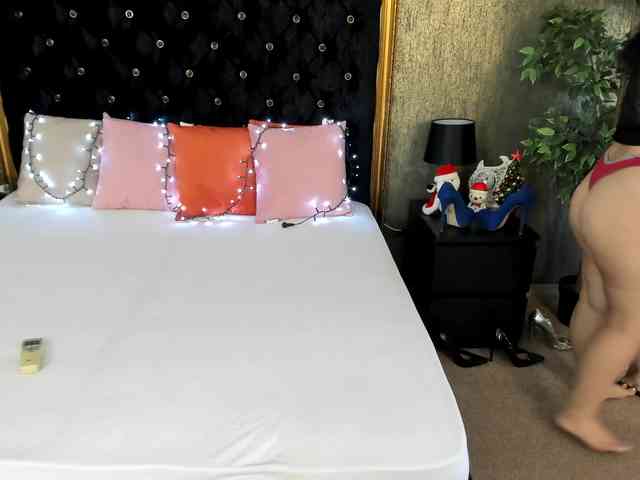 AnneMarieJones webcam