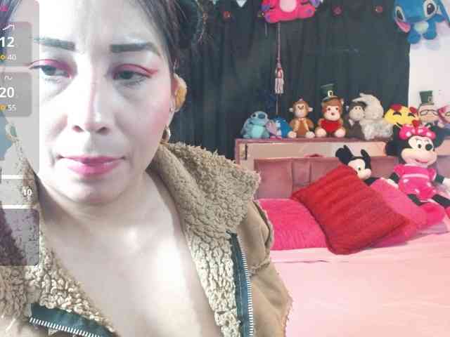 Karolcoott Live Webcam on BongaCams