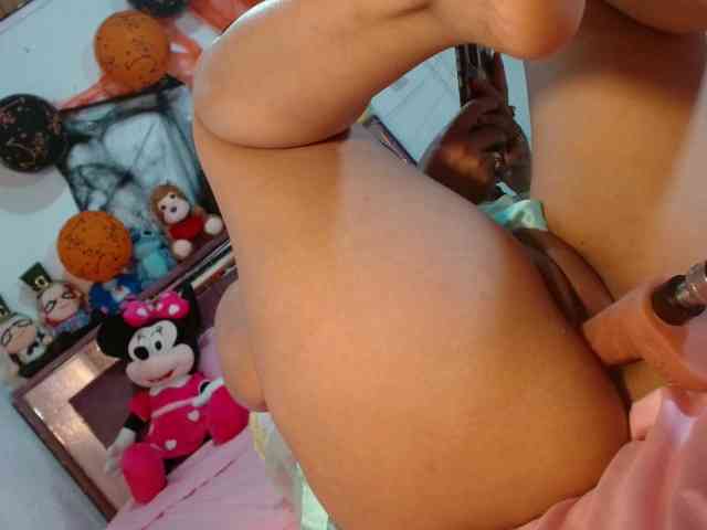 Karolcoott webcam