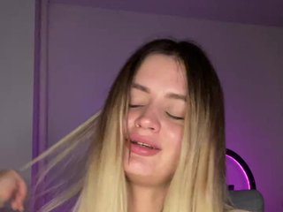 BabeGirl Porn Show