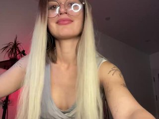 BabeGirl Porn Show