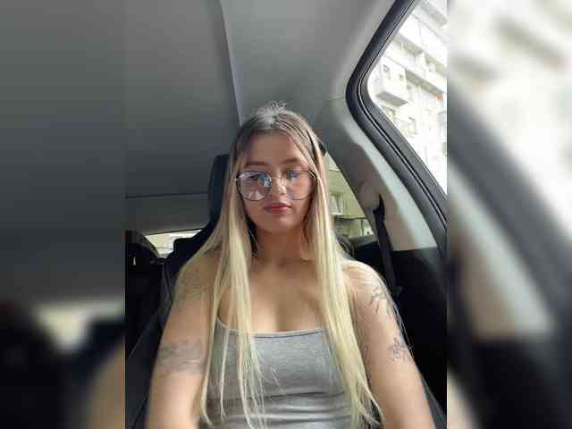 babegirl webcam
