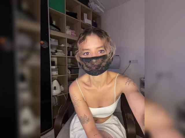 babegirl webcam