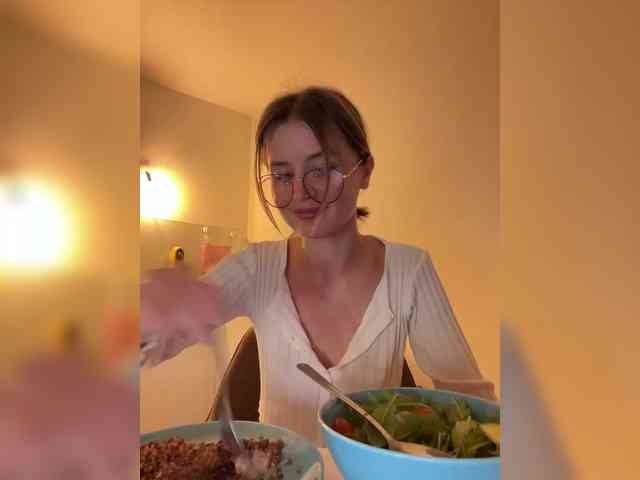 babegirl webcam