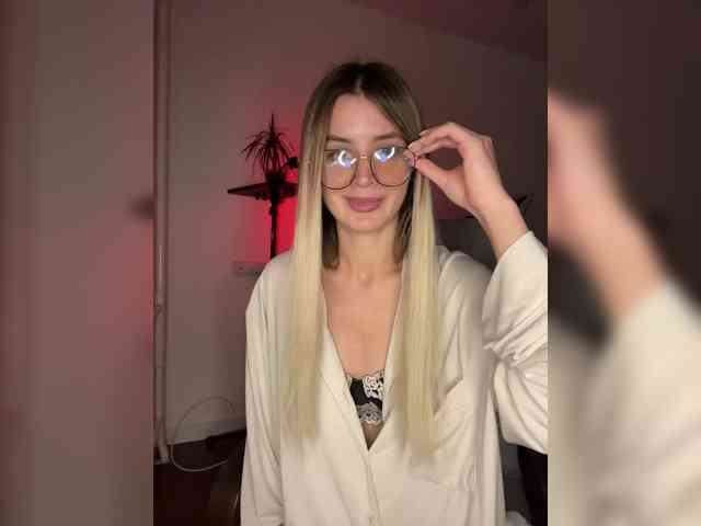 babegirl webcam