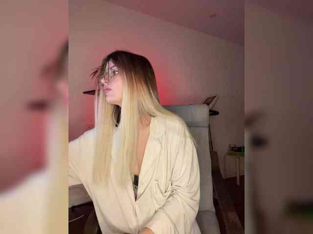 babegirl webcam