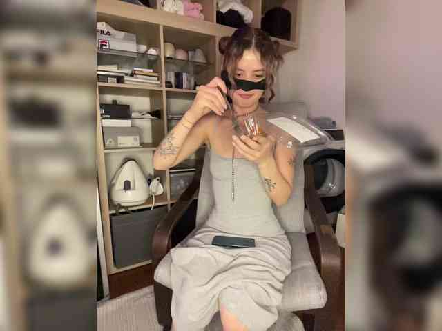 babegirl webcam