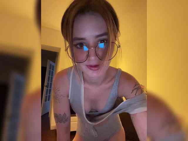 babegirl webcam