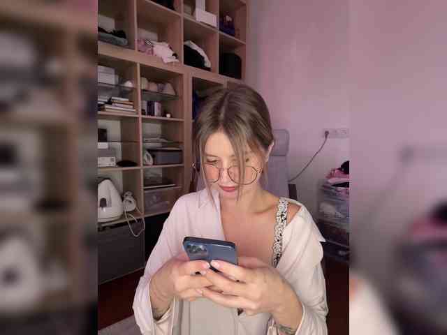 babegirl webcam