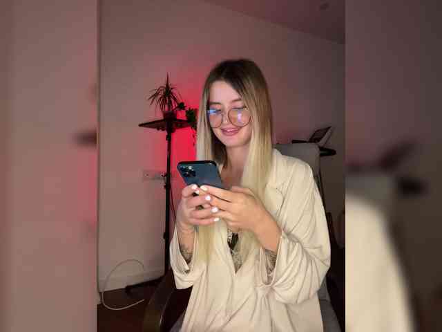 babegirl webcam