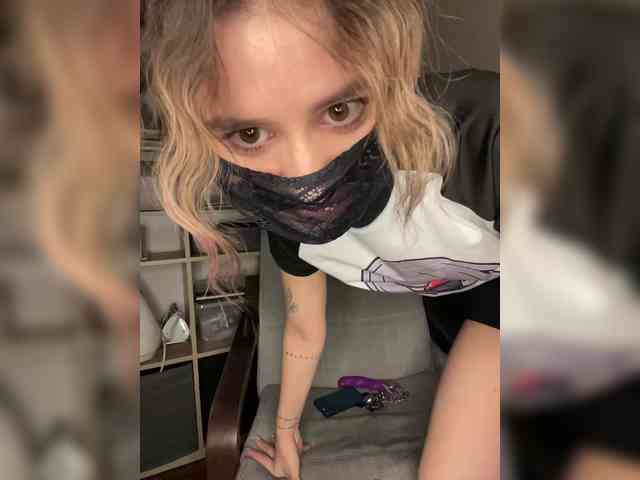 babegirl webcam