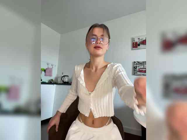 babegirl webcam