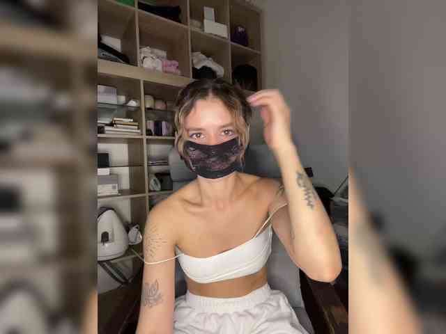 babegirl webcam