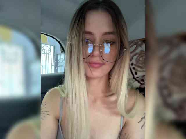 babegirl webcam