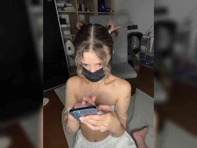 babegirl webcam