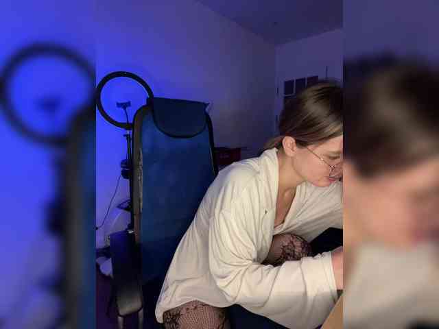 babegirl webcam