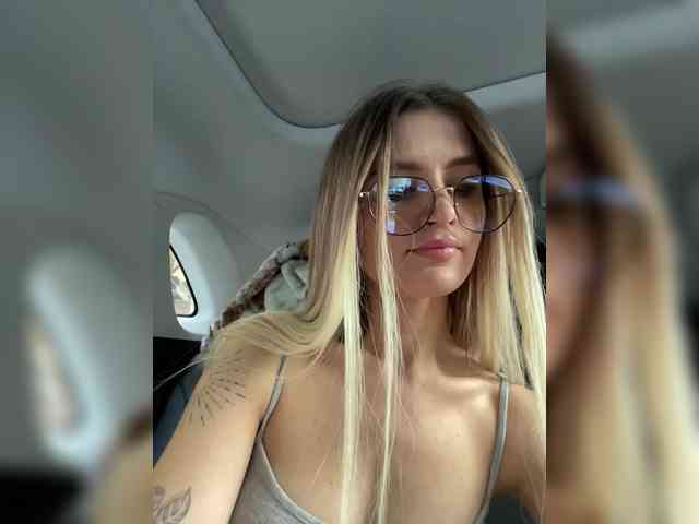 babegirl webcam