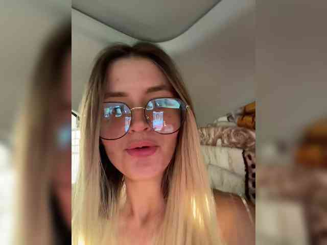 nude webcam show Babegirl